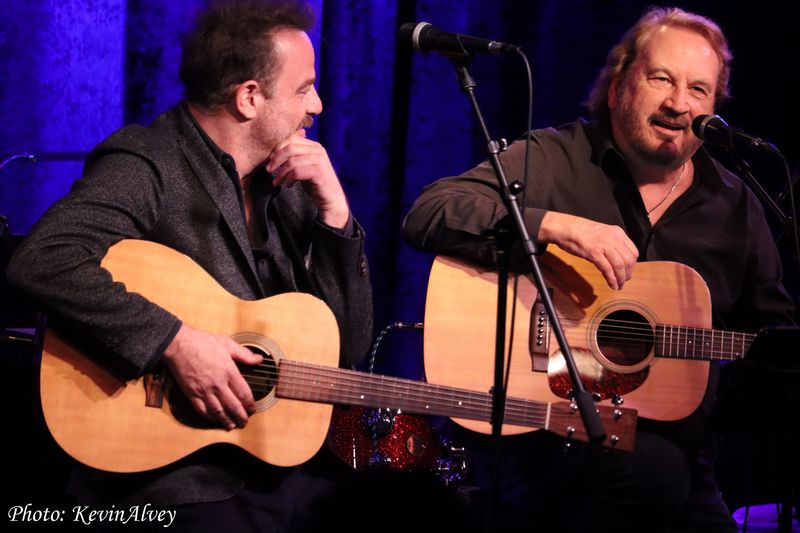 Photos: UNDER THE COVERS WITH VICTORIA SHAW Returns to Birdland with Paul Adelstein & Gary Burr — photo 8 of 32