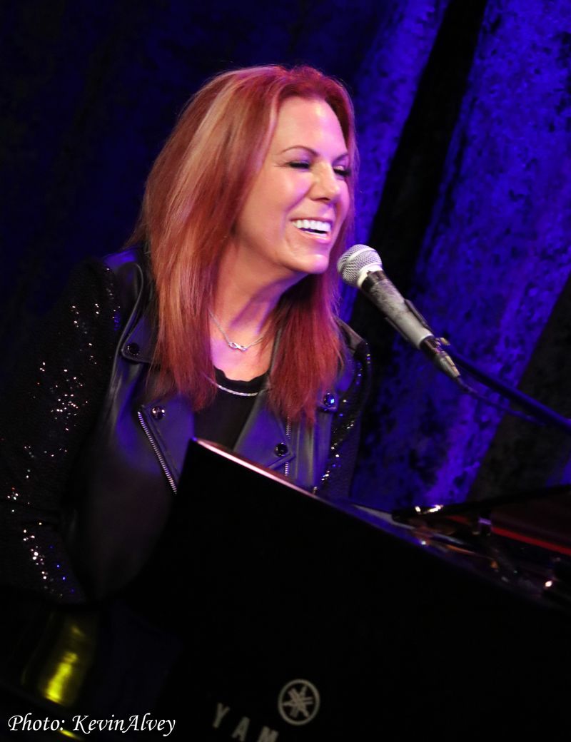 Photos: UNDER THE COVERS WITH VICTORIA SHAW Returns to Birdland with Paul Adelstein & Gary Burr — photo 18 of 32