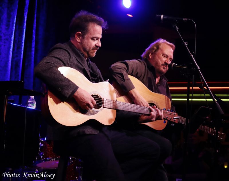Photos: UNDER THE COVERS WITH VICTORIA SHAW Returns to Birdland with Paul Adelstein & Gary Burr — photo 20 of 32