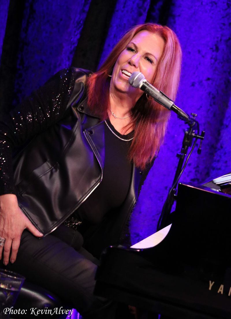 Photos: UNDER THE COVERS WITH VICTORIA SHAW Returns to Birdland with Paul Adelstein & Gary Burr — photo 21 of 32