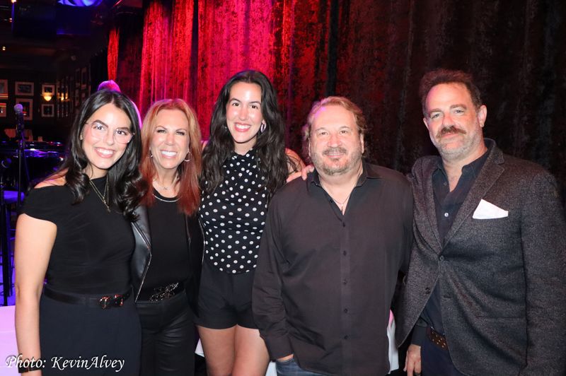 Photos: UNDER THE COVERS WITH VICTORIA SHAW Returns to Birdland with Paul Adelstein & Gary Burr — photo 29 of 32
