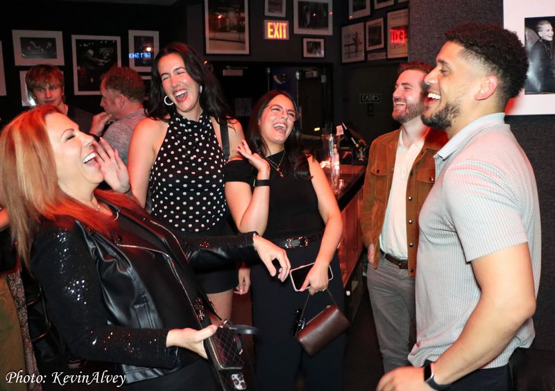 Photos: UNDER THE COVERS WITH VICTORIA SHAW Returns to Birdland with Paul Adelstein & Gary Burr — photo 31 of 32