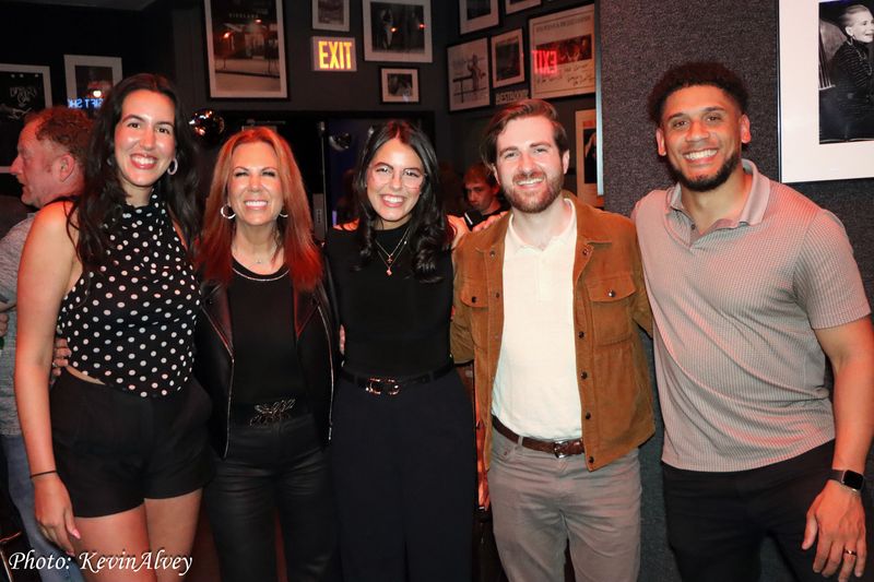 Photos: UNDER THE COVERS WITH VICTORIA SHAW Returns to Birdland with Paul Adelstein & Gary Burr — photo 32 of 32