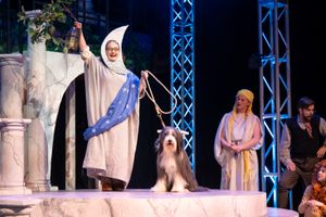 Larissa Beckman (Robin Starveling), KC (Dog), Mitchell Blohm (Francis Flute), Zach Th Photo