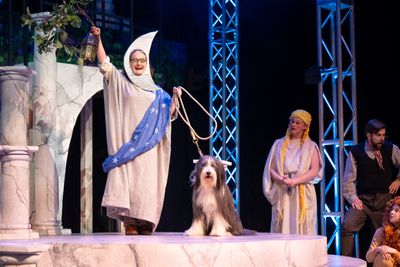 Larissa Beckman (Robin Starveling), KC (Dog), Mitchell Blohm (Francis Flute), Zach Th Photo