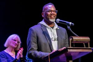 Brandon Johnson Photo