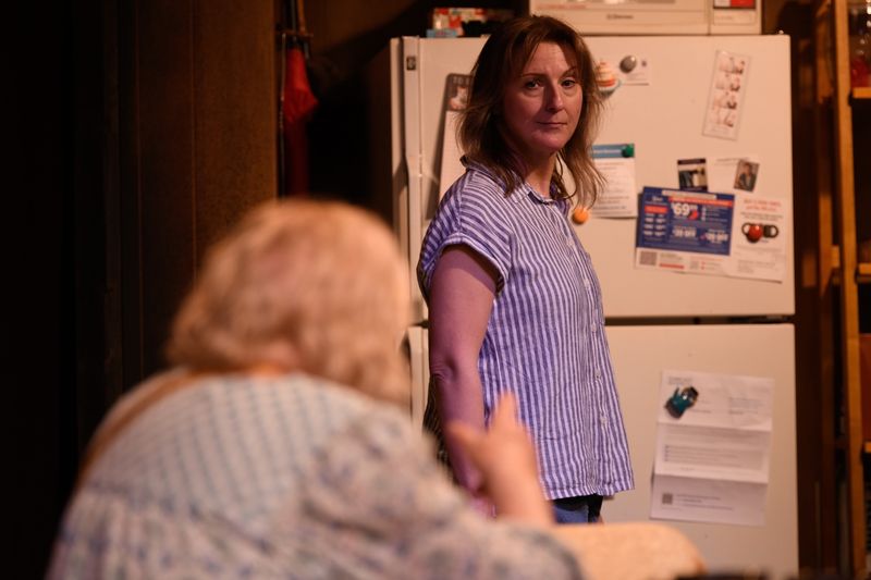 Photos: Anne Sheridan Smith and Kathy Ruhl in 'NIGHT MOTHER at Redtwist Theatre — photo 4 of 11