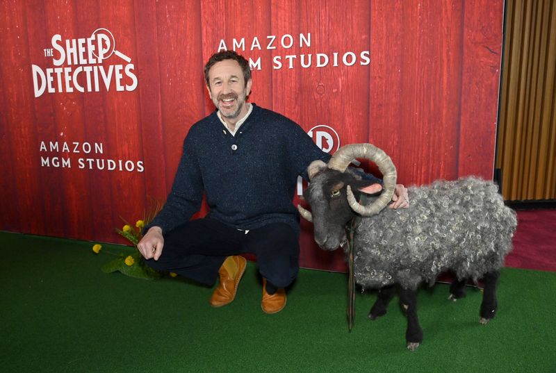 Photos: Hugh Jackman, Sutton Foster & More Attend THE SHEEP DETECTIVES New York Premiere — photo 26 of 33