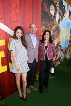 Molly Gordon, Craig Mazin and Julia Louis-Dreyfus  Photo
