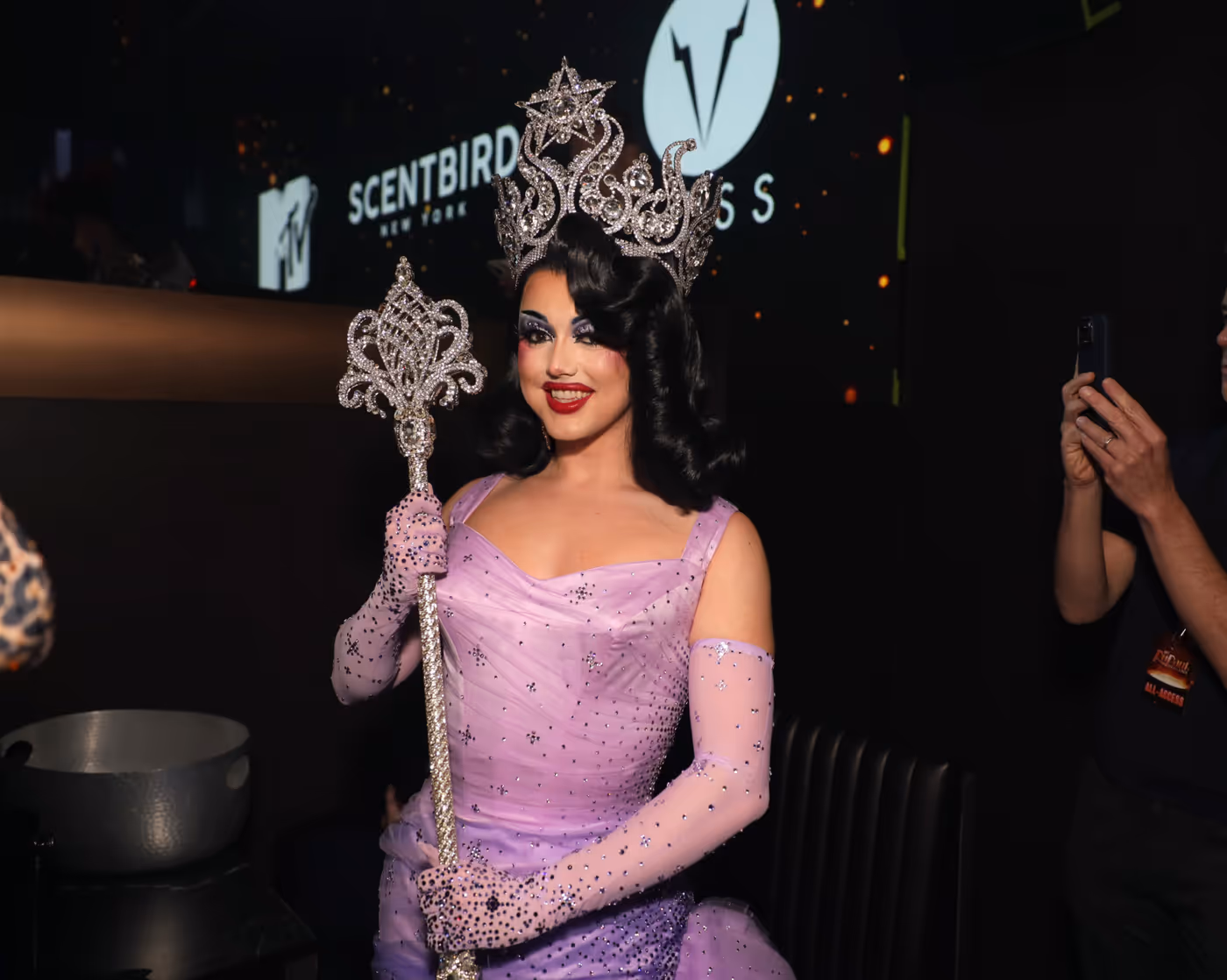 Photos: Inside the Season 18 Premiere of RUPAUL'S DRAG RACE; See Who Was Crowned Winner  Image