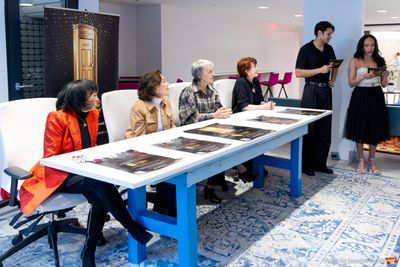 Baayork Lee, Kelly Bishop, Priscilla Lopez, Donna McKechnie, Xavi Soto Burgos, Jasmin Photo