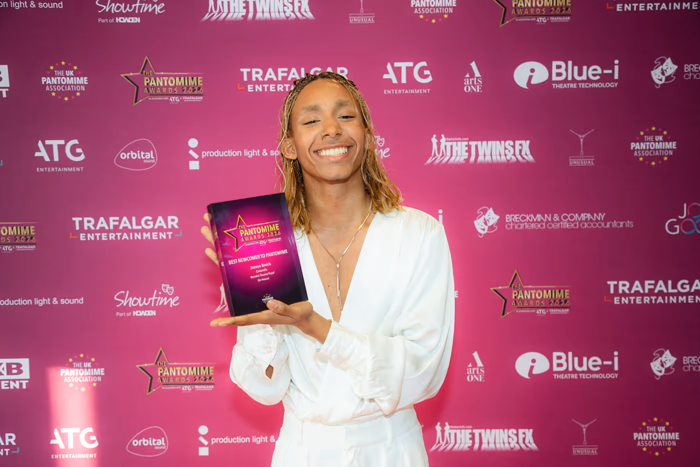 Photos: Inside THE UK PANTOMIME AWARDS 2026  Image