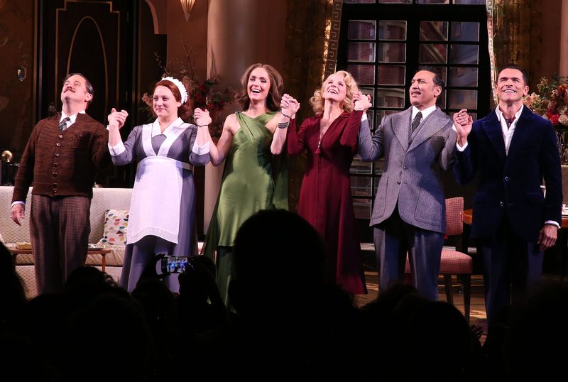 Photos: Rose Byrne, Kelli O'Hara, and the FALLEN ANGELS Cast Takes Opening Night Bows — photo 8 of 11