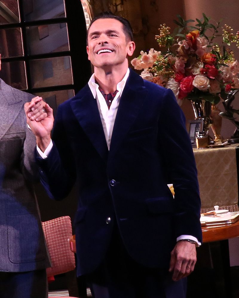 Photos: Rose Byrne, Kelli O'Hara, and the FALLEN ANGELS Cast Takes Opening Night Bows — photo 9 of 11
