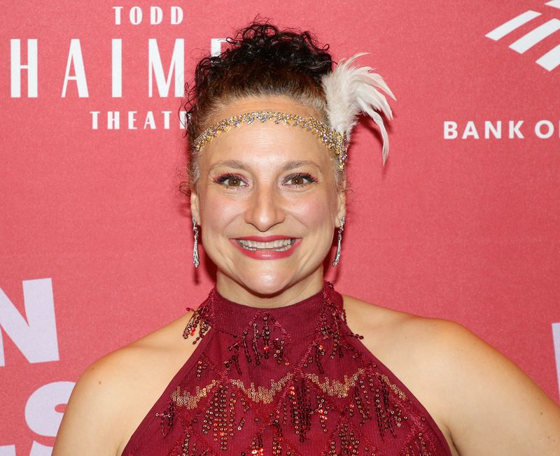 Photos: FALLEN ANGELS Cast and Creatives Walk the Opening Night Red Carpet — photo 15 of 39