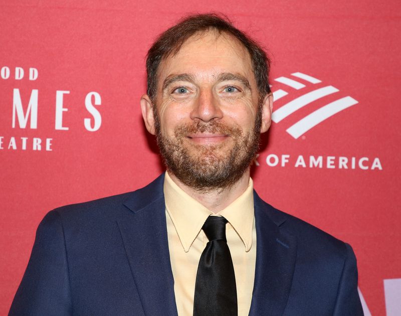 Photos: FALLEN ANGELS Cast and Creatives Walk the Opening Night Red Carpet — photo 29 of 39