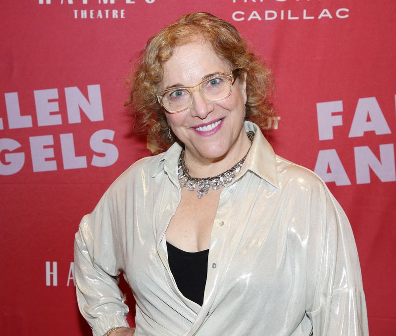 Photos: FALLEN ANGELS Cast and Creatives Walk the Opening Night Red Carpet — photo 34 of 39