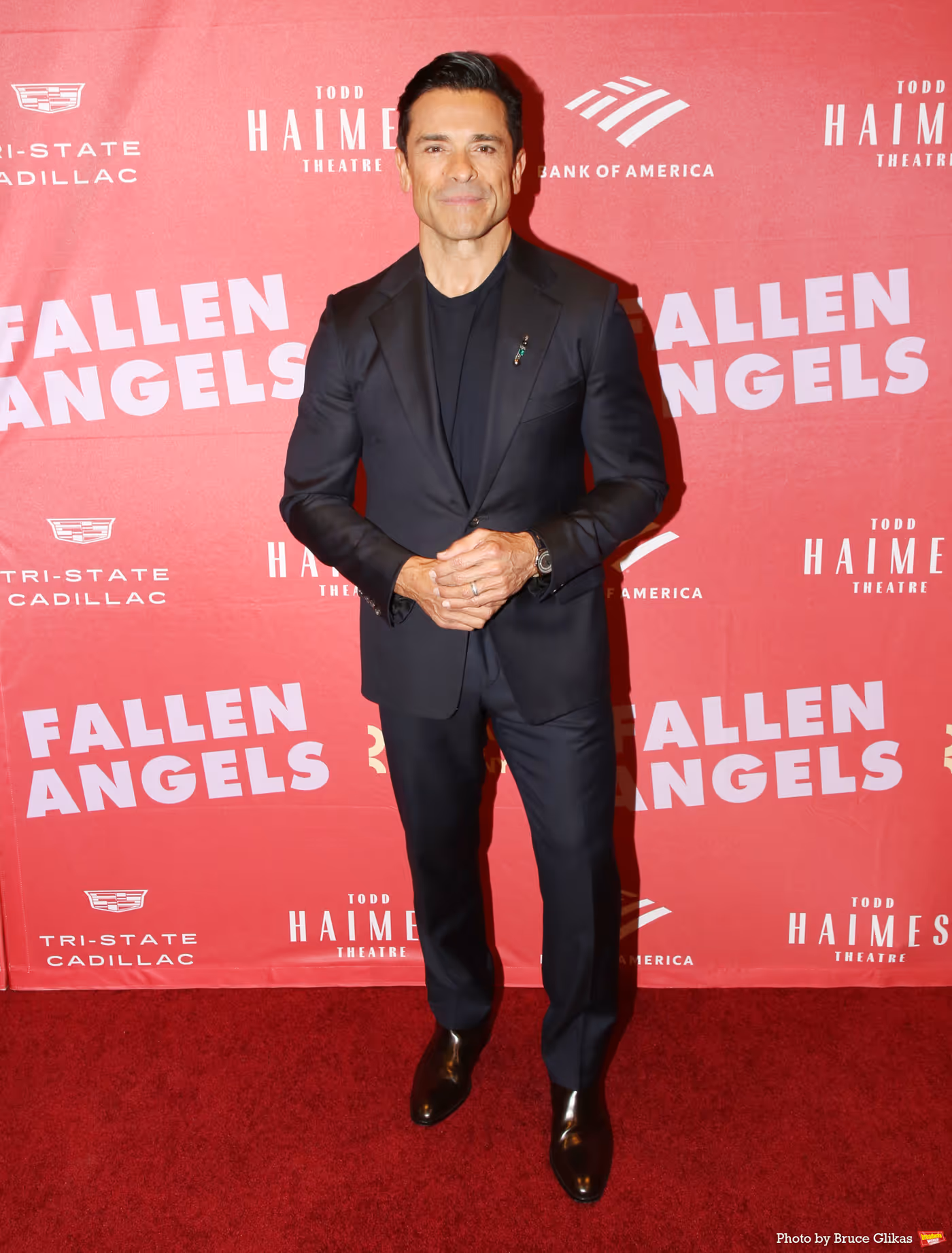 Photos: FALLEN ANGELS Cast and Creatives Walk the Opening Night Red Carpet Image