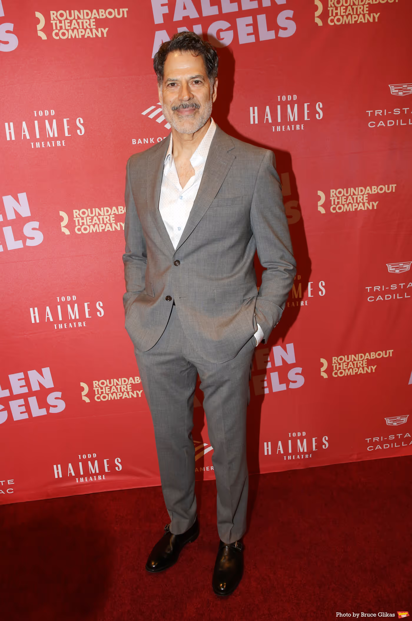 Photos: FALLEN ANGELS Cast and Creatives Walk the Opening Night Red Carpet Image