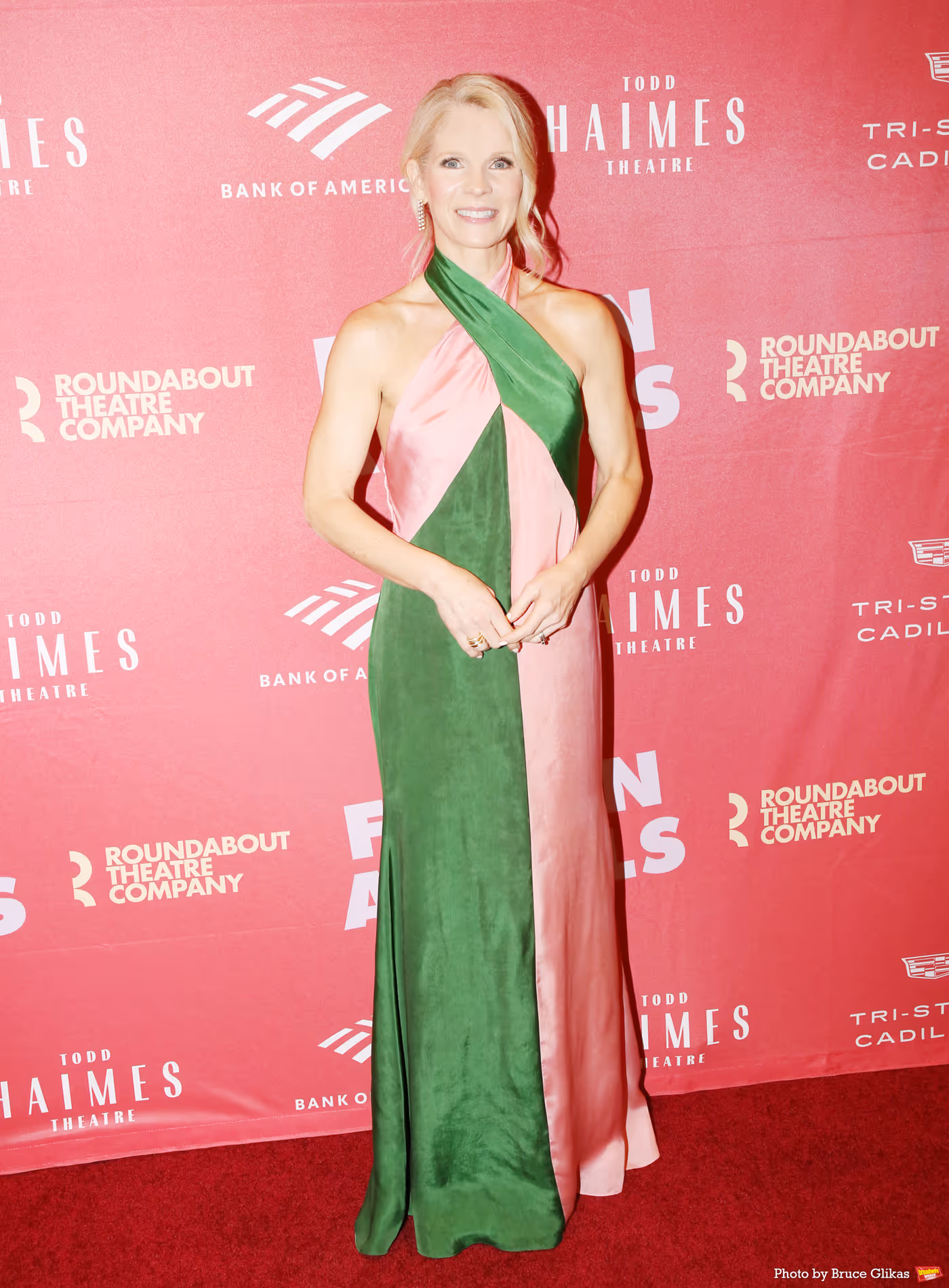Photos: FALLEN ANGELS Cast and Creatives Walk the Opening Night Red Carpet Image