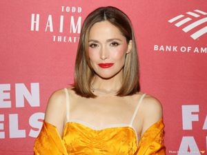 Rose Byrne Photo
