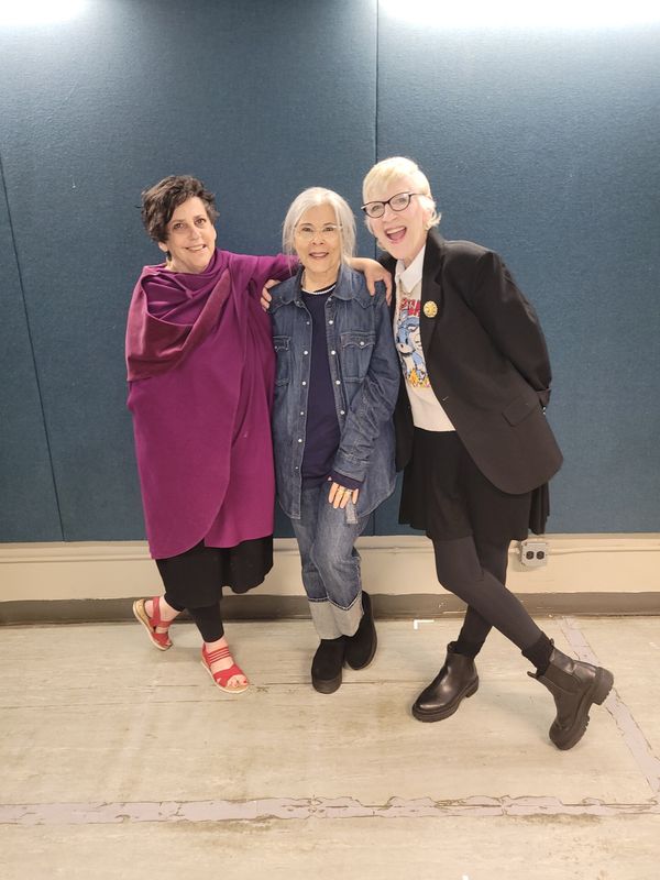 Susan Charlotte, Roberta Wallach, Lisa Lamponelli
 Photo