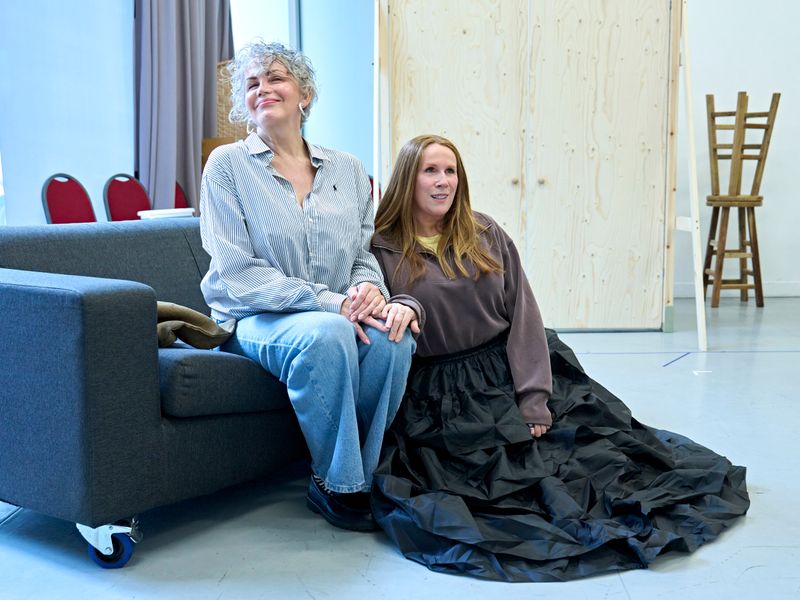 Photos: Catherine Tate in Rehearsal For OH, MARY! in London — photo 6 of 11