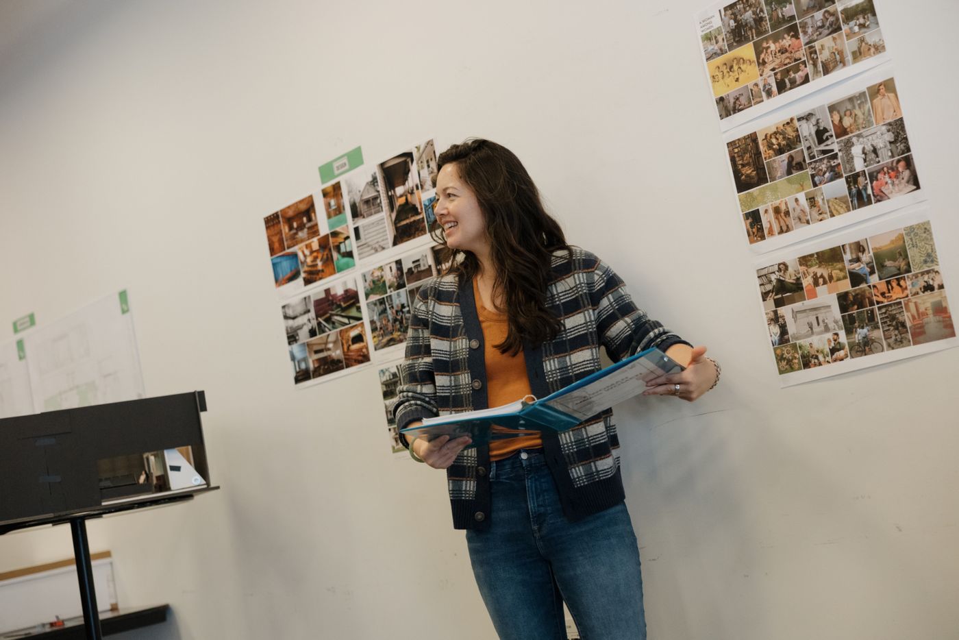 Photos: A WOMAN AMONG WOMEN Begins Rehearsal Lincoln Center Theater; Full Cast Announced  Image