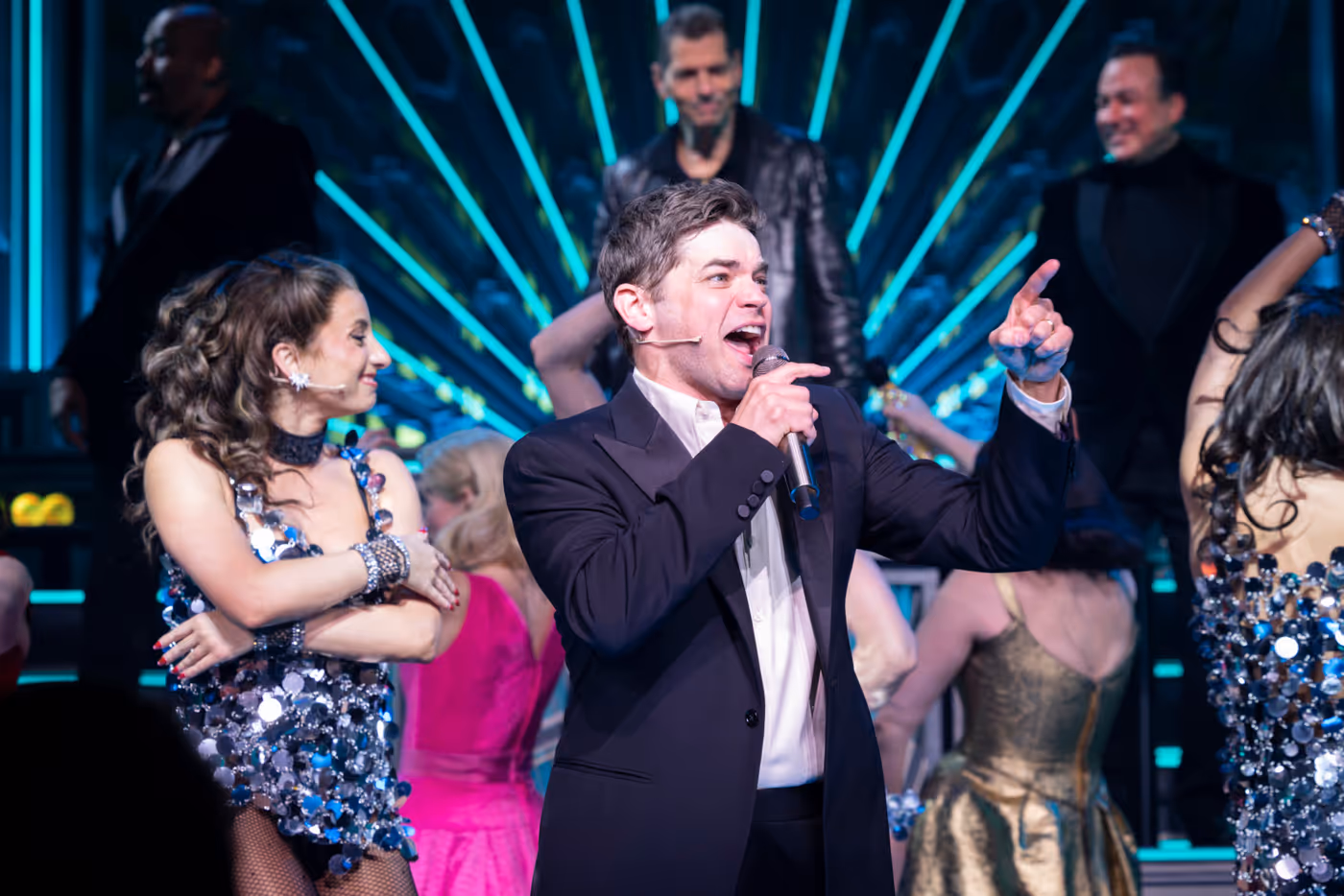 Photos: Jeremy Jordan & Carrie St. Louis Take First Bows in JUST IN TIME  Image