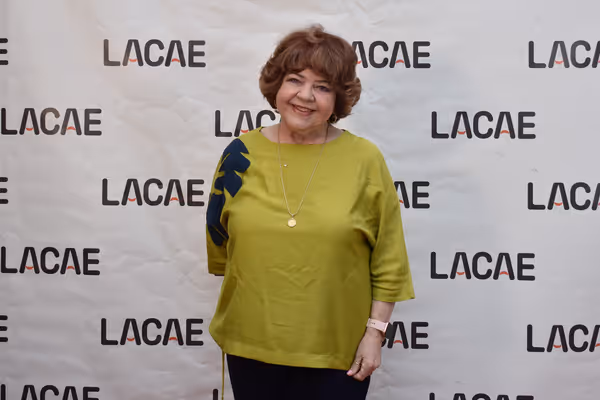 Patrika Darbo Photo