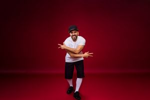 Victor Almanzar; photo by Nile Hawver Photo