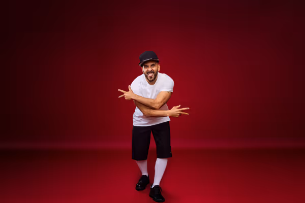 Victor Almanzar; photo by Nile Hawver Photo