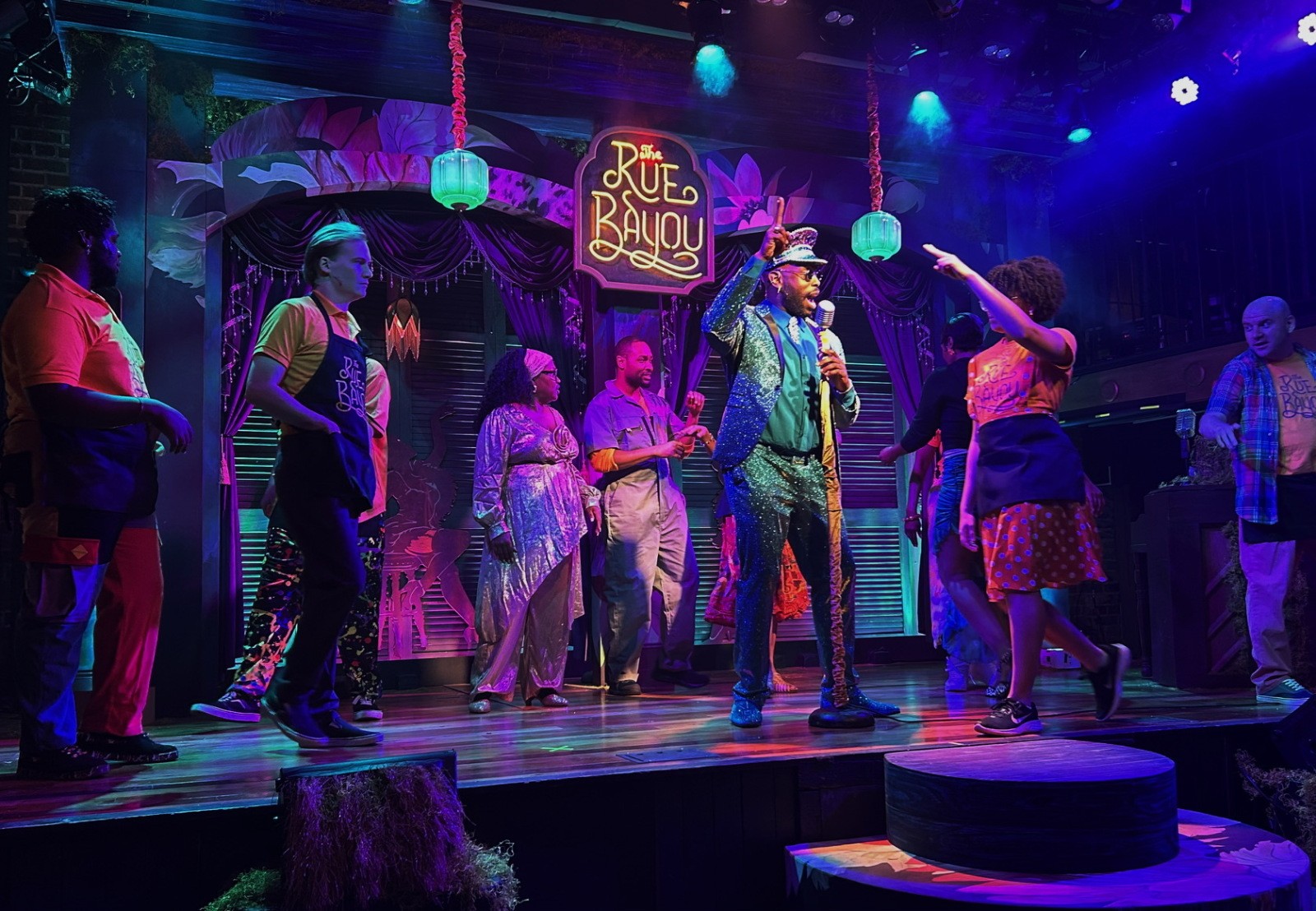 Photos: LAST NIGHT AT THE RUE BAYOU Opens in New Orleans — photo 2 of 7