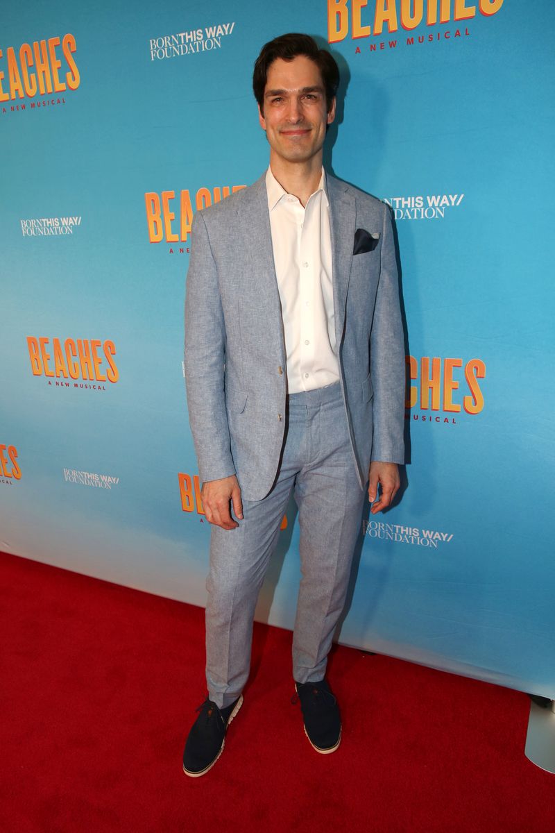 Photos: On the BEACHES Opening Night Red Carpet — photo 10 of 77