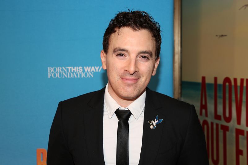 Photos: On the BEACHES Opening Night Red Carpet — photo 34 of 77