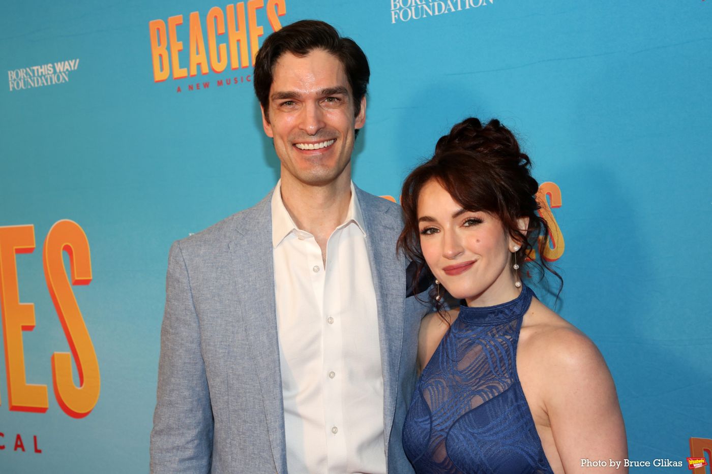 Photos: On the BEACHES Opening Night Red Carpet  Image