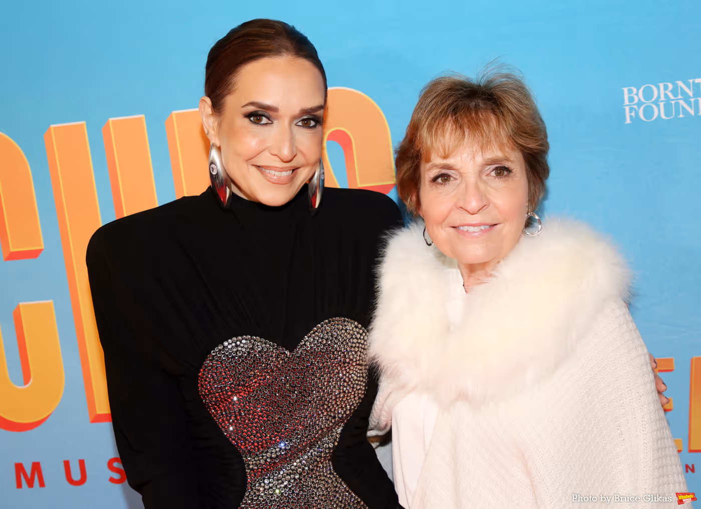 Photos: On the BEACHES Opening Night Red Carpet  Image