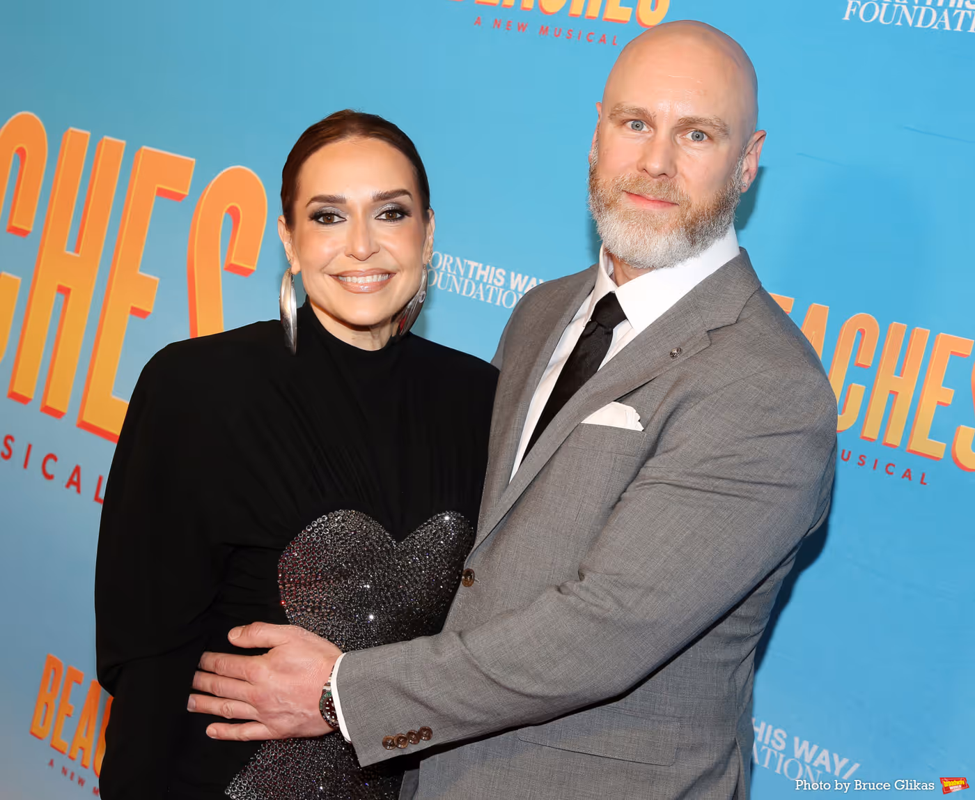 Photos: On the BEACHES Opening Night Red Carpet  Image