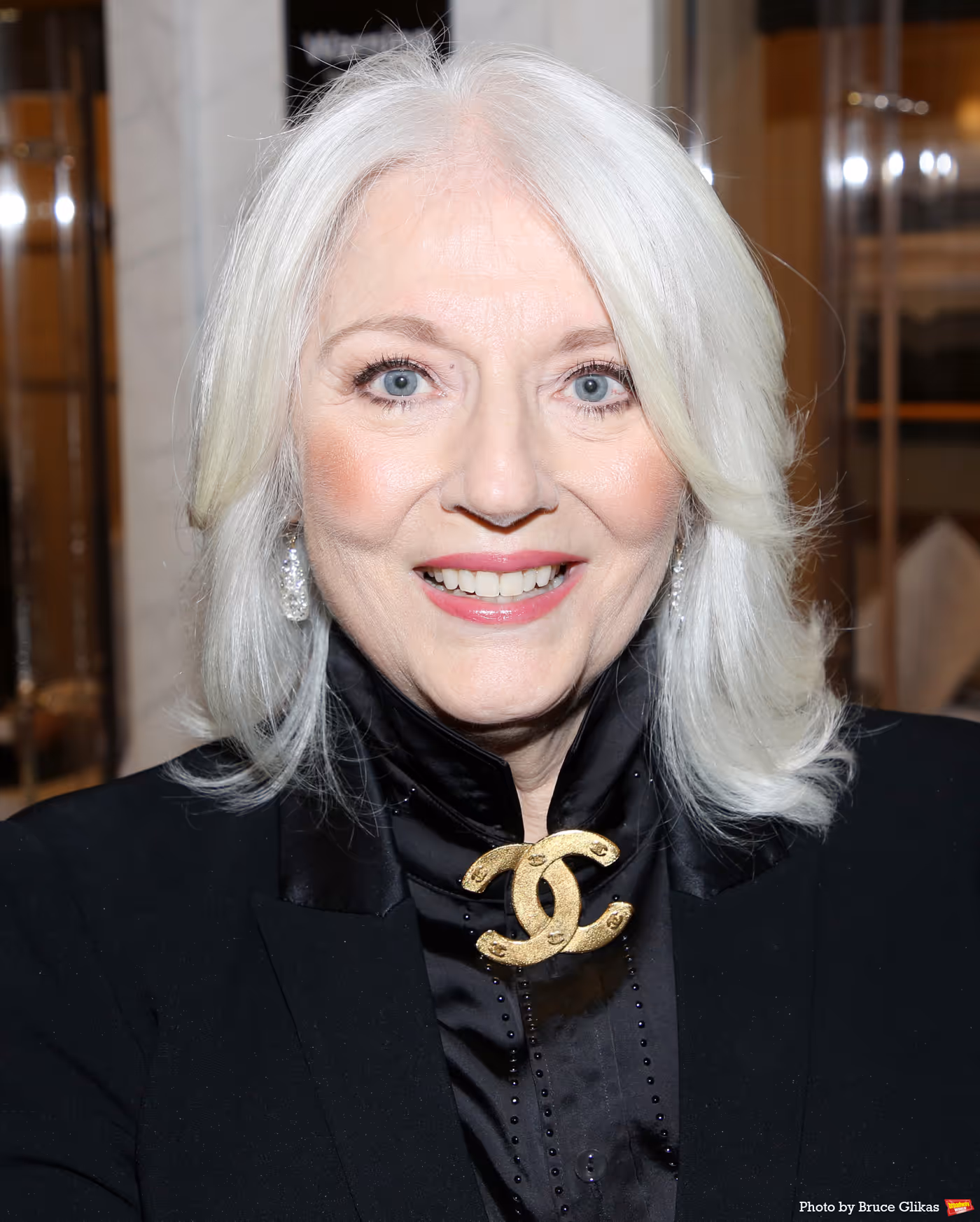 Photos: On the BEACHES Opening Night Red Carpet  Image