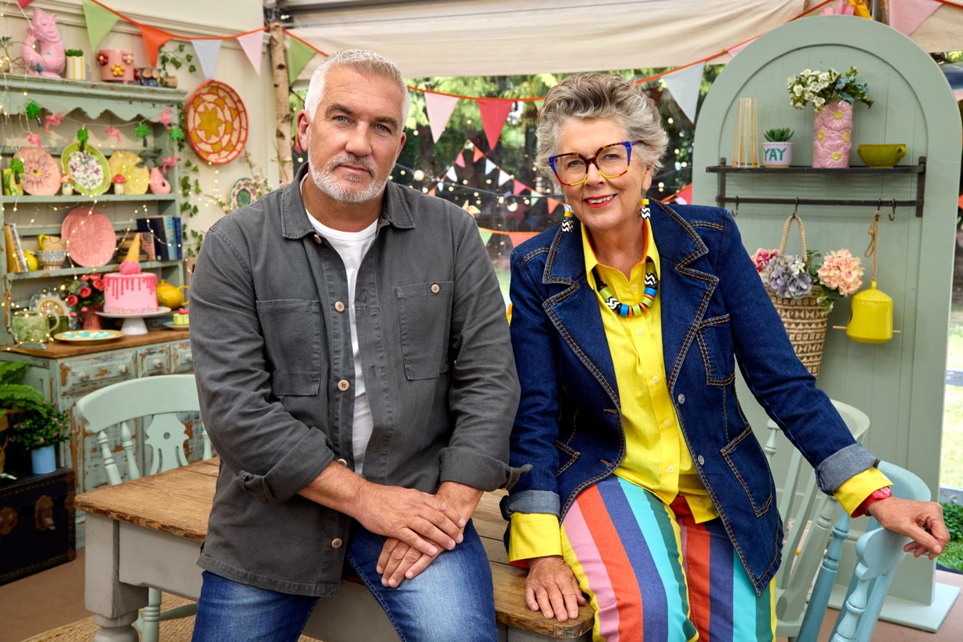 Video/Photos: Andrew Rannells to Co-Host THE GREAT AMERICAN BAKING SHOW Season 4  Image