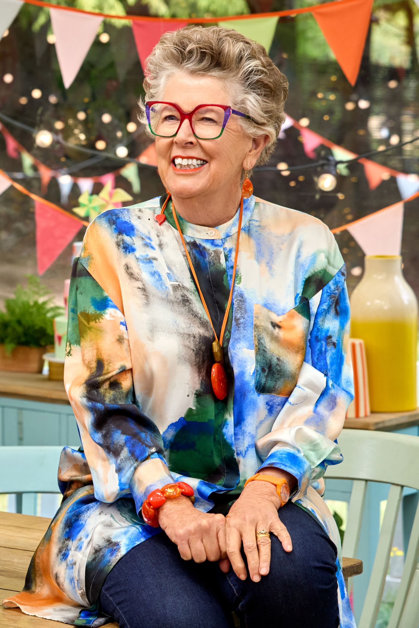 Video/Photos: Andrew Rannells to Co-Host THE GREAT AMERICAN BAKING SHOW Season 4  Image