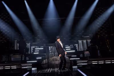 Jeremy Jordan Photo
