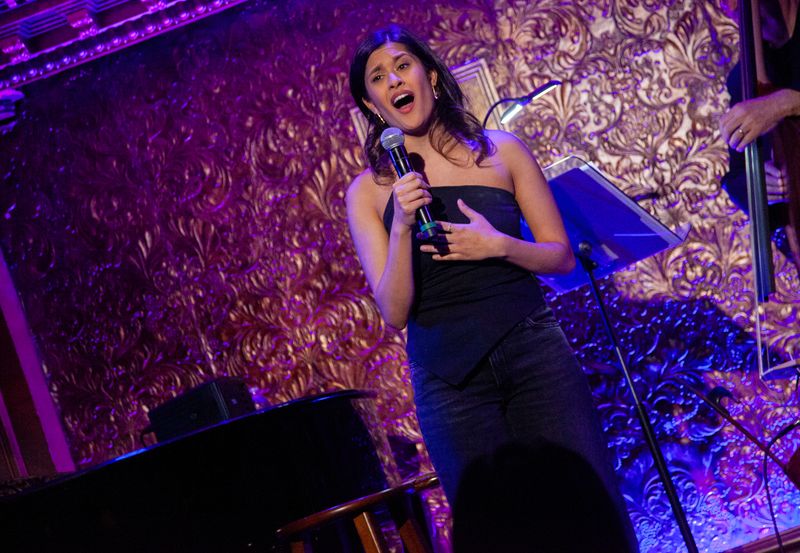 Photos: Hugh Panaro Returns To 54 Below With MAN WITHOUT A MASK — photo 13 of 24
