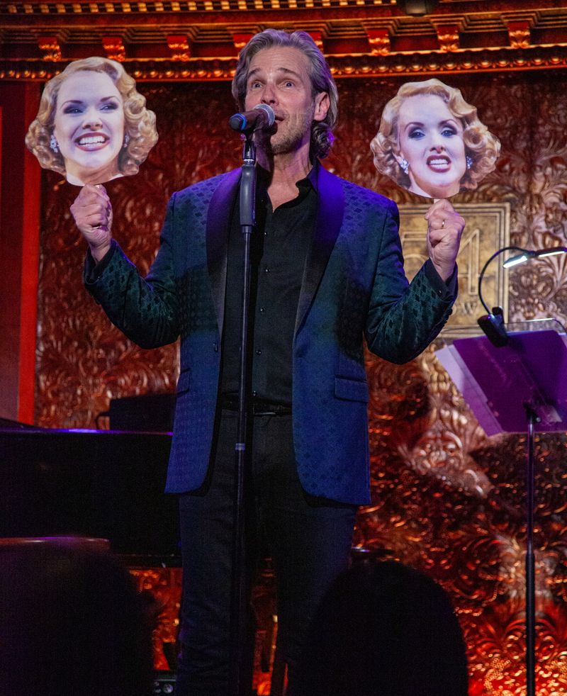 Photos: Hugh Panaro Returns To 54 Below With MAN WITHOUT A MASK — photo 16 of 24