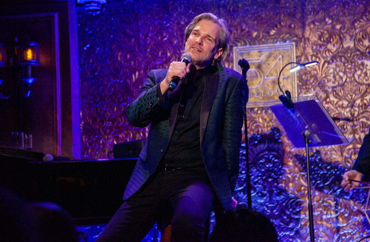 Photos: Hugh Panaro Returns To 54 Below With MAN WITHOUT A MASK  Image