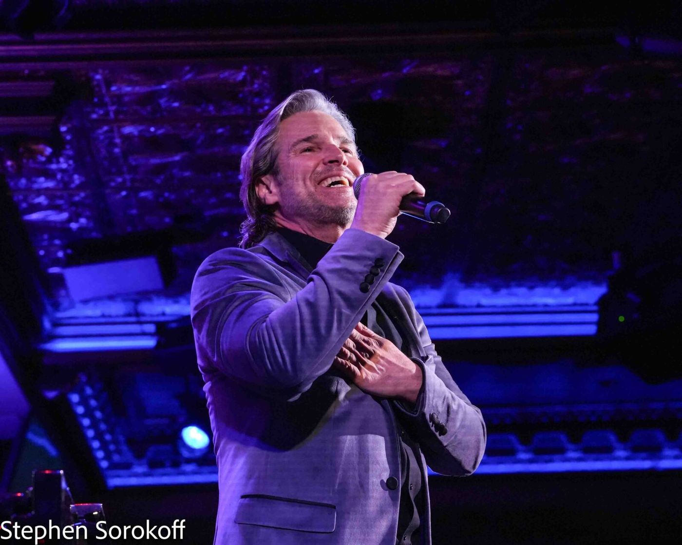 Review: Hugh Panaro Does It Again in MAN WITHOUT A MASK at 54 Below  Image