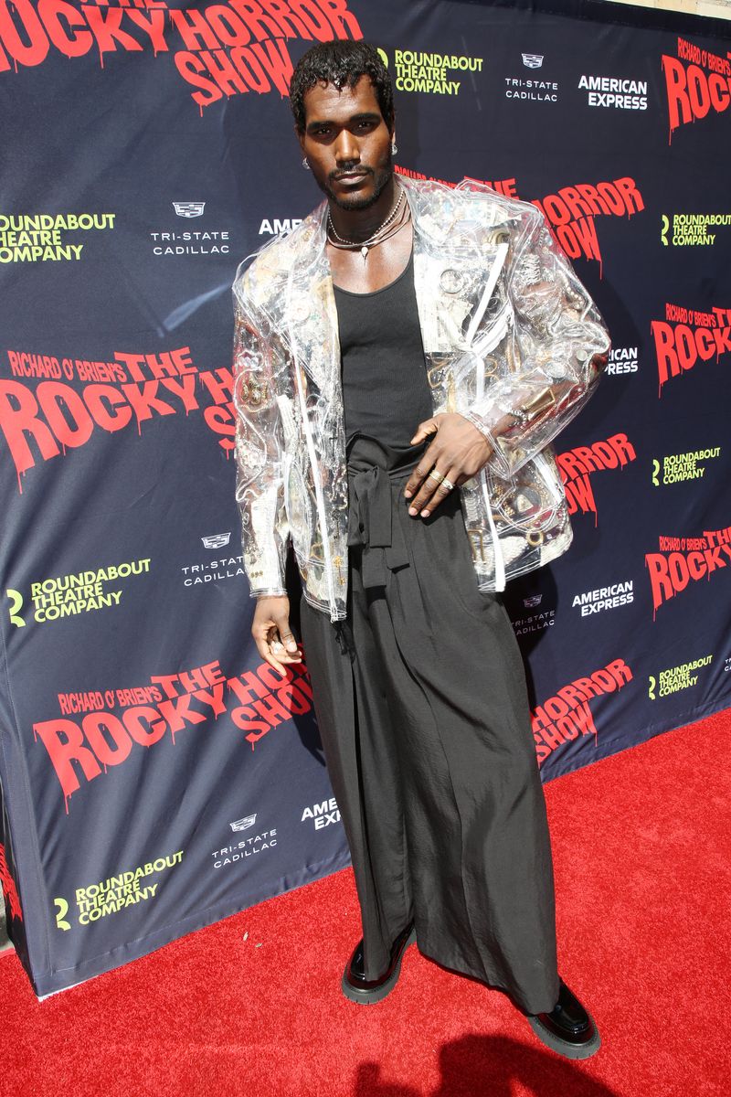 Photos: THE ROCKY HORROR SHOW Cast Struts the Red Carpet on Opening Night — photo 40 of 55