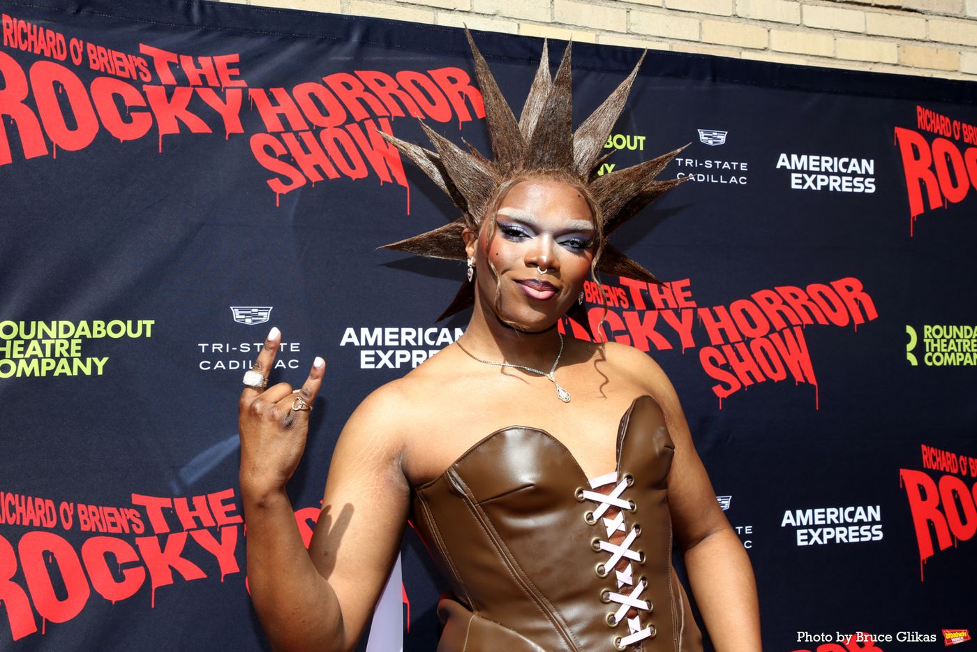 Photos: THE ROCKY HORROR SHOW Cast Struts the Red Carpet on Opening Night  Image