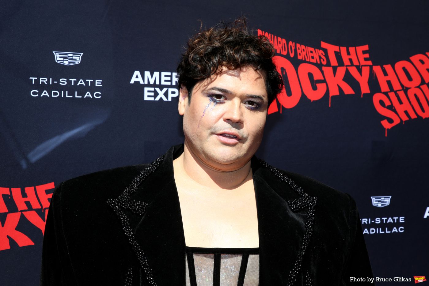 Photos: THE ROCKY HORROR SHOW Cast Struts the Red Carpet on Opening Night  Image