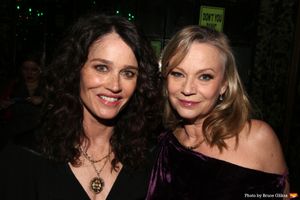 Samantha Mathis and Robin Tunney Photo